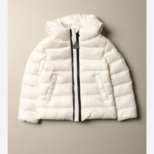 Moncler Alithia Giubbotto Quilted Hooded Down Puffer Jacket Cream